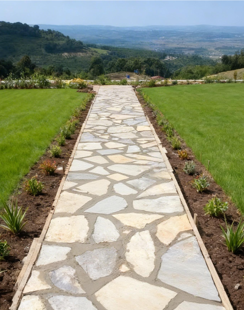 Pierre taillée Zars Farcha