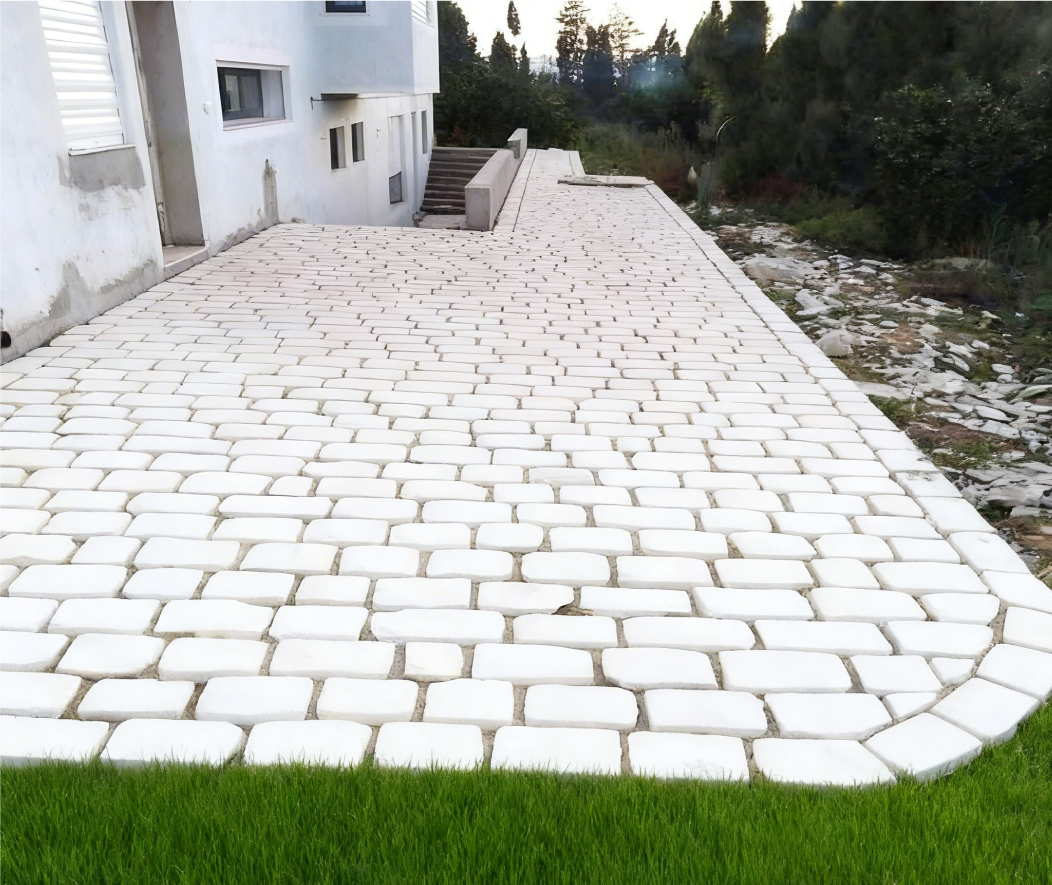 Pierre taillée Zars Blanc